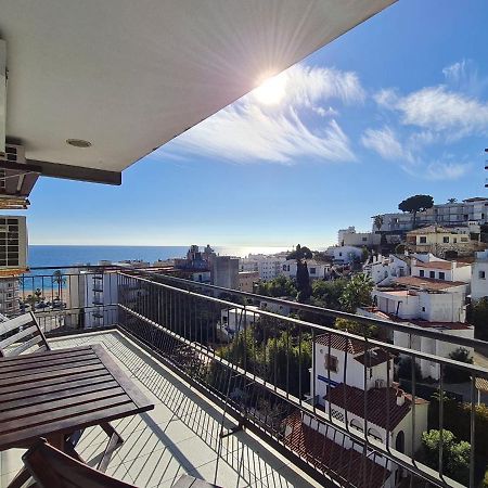 Apartament Pau Casals, 2 Min Walk From The Sea & Sea View Lloret de Mar Exteriör bild